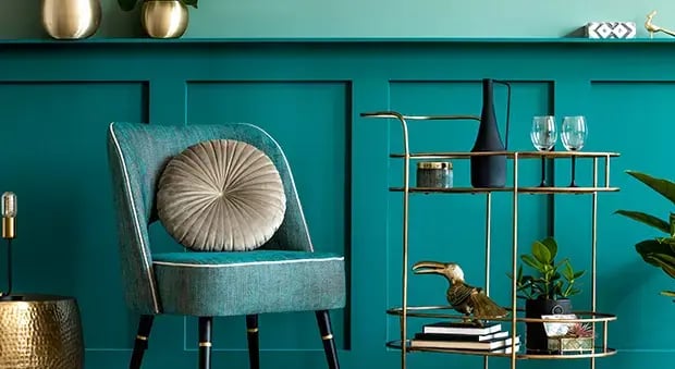 Elegante juego de muebles, tapizados de tela verde