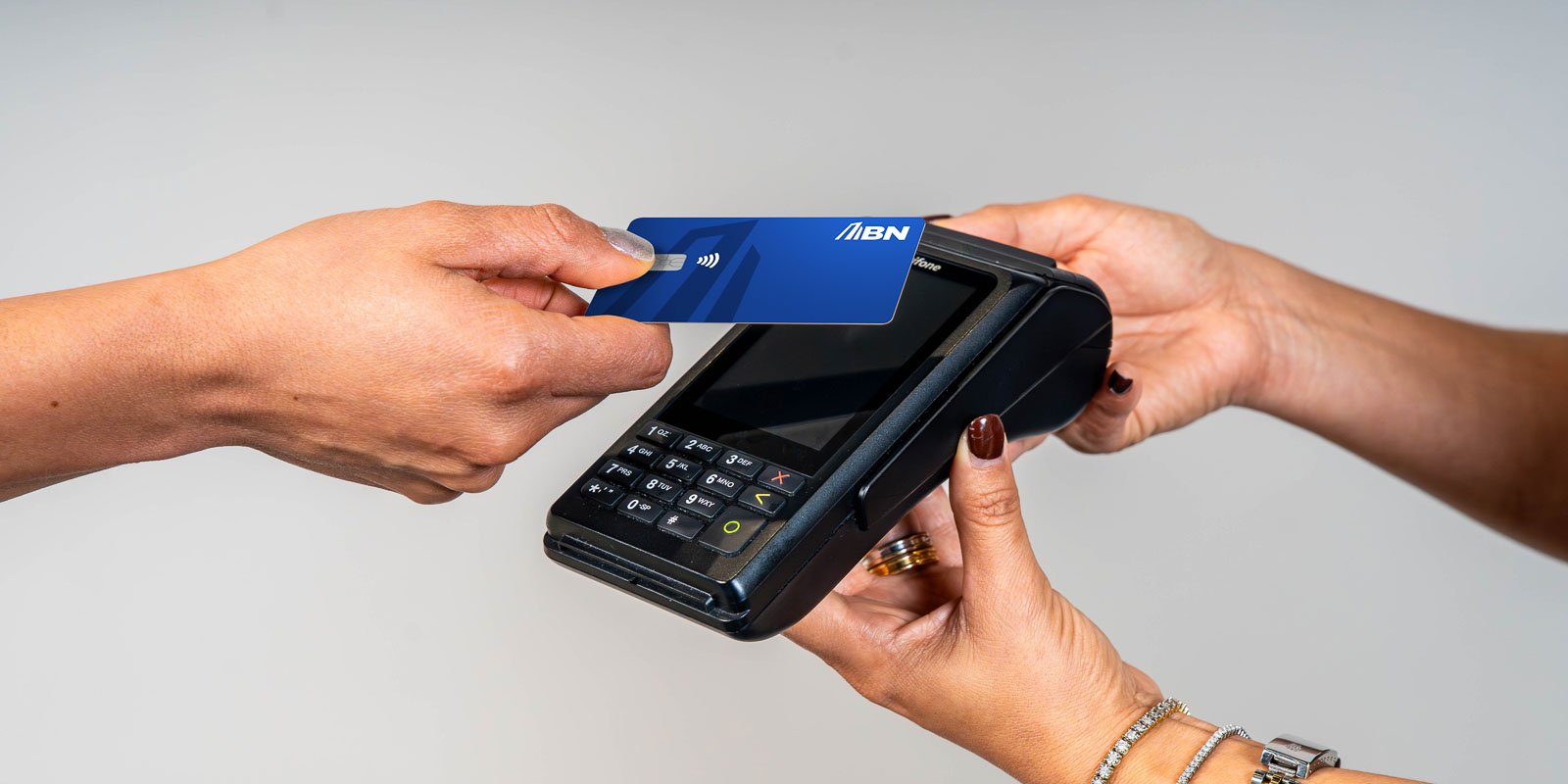 Montaje Datafono Tarjeta Azul