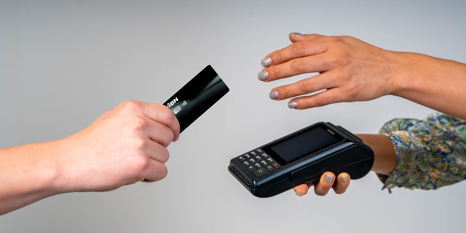 Montaje Datafono Tarjeta Infinite Credito