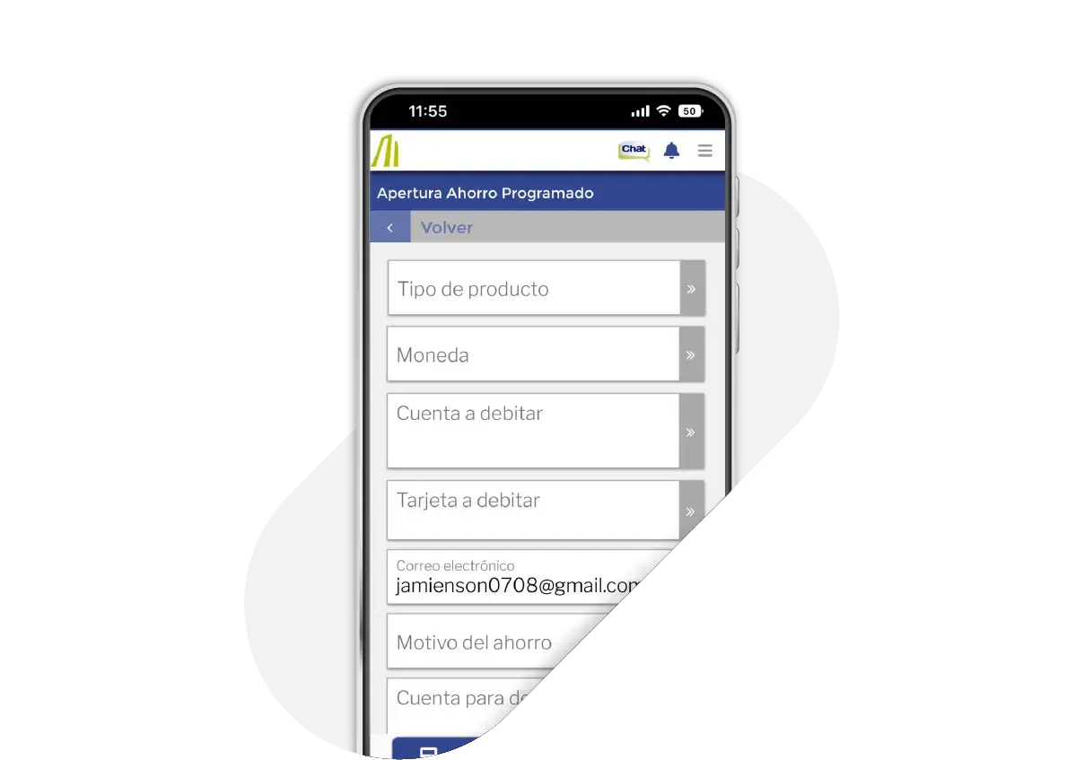 Formulario de apertura de ahorro programado en la app del Banco Nacional con campos para tipo de producto, moneda, cuenta, tarjeta y correo electrónico.